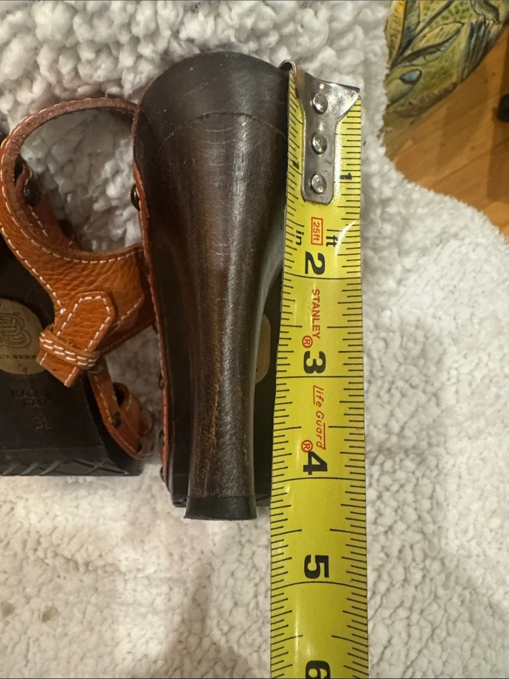 Burberry Tan Leather Knotted Sandals